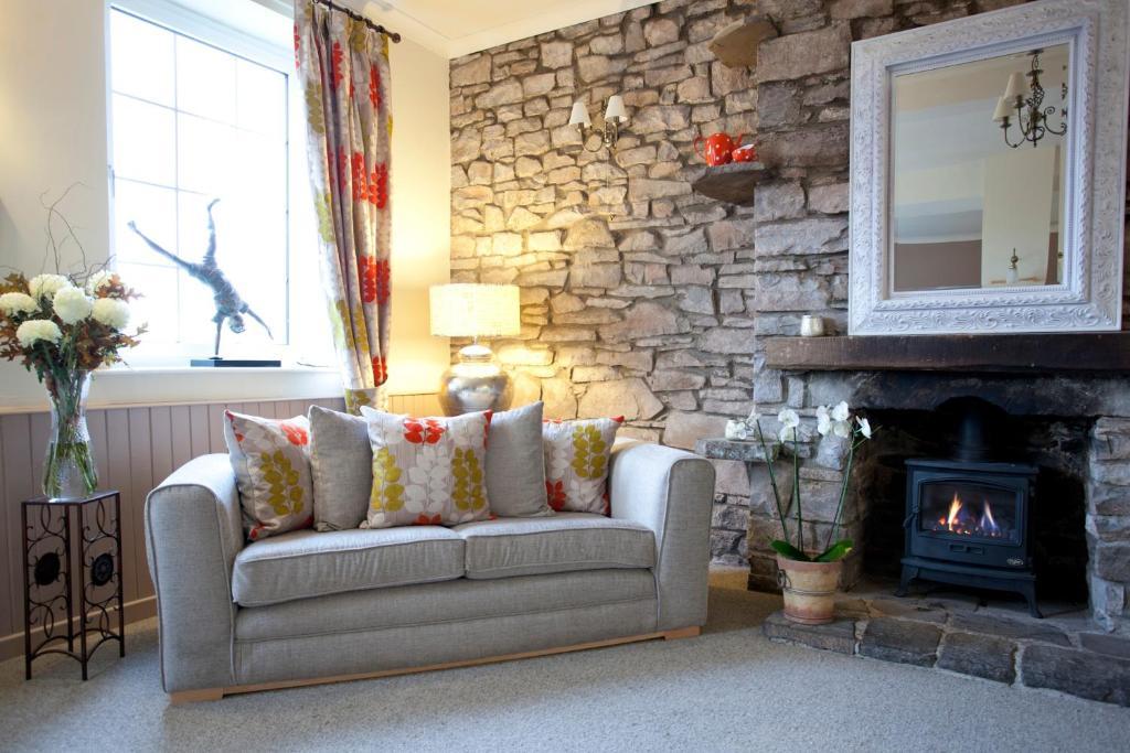 Ty Croeso Boutique B&B Crickhowell Exterior photo