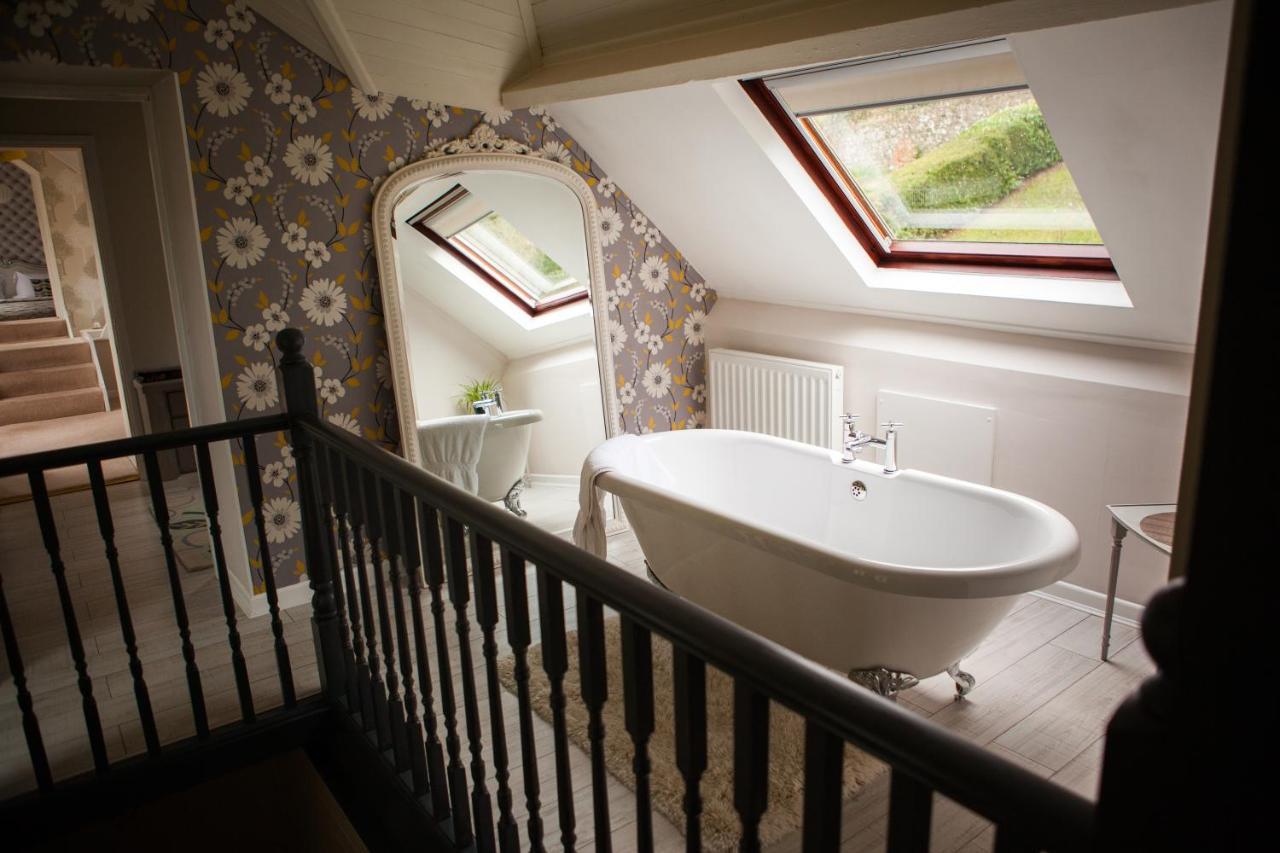 Ty Croeso Boutique B&B Crickhowell Exterior photo